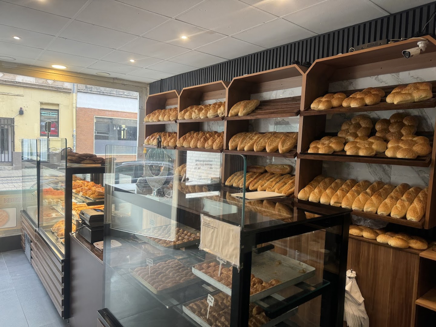 Özaydin Turkish Bakery · Fotos 4