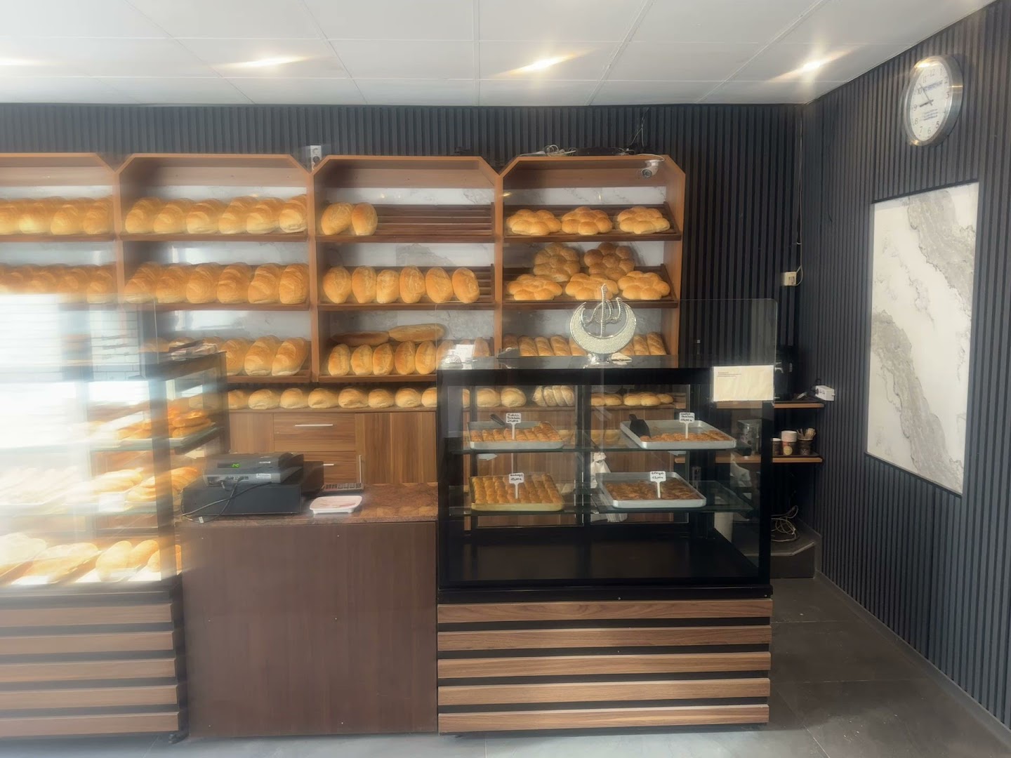 Özaydin Turkish Bakery · Fotos 1